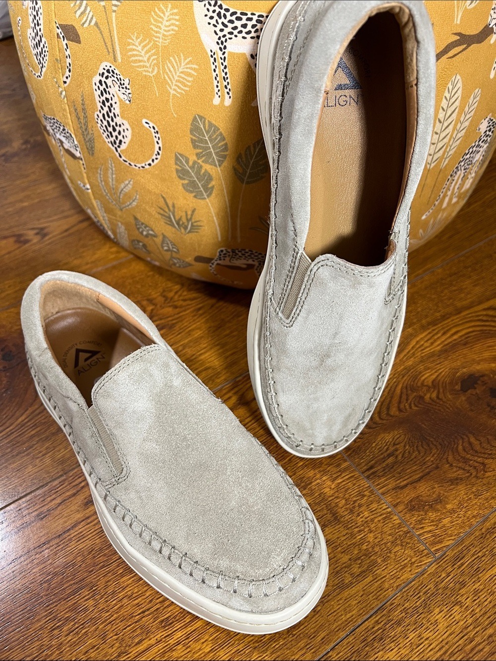 NWOB $149 ALIGN Dual Density Comfort Suede Slip Resistant Loafers Men’s Size